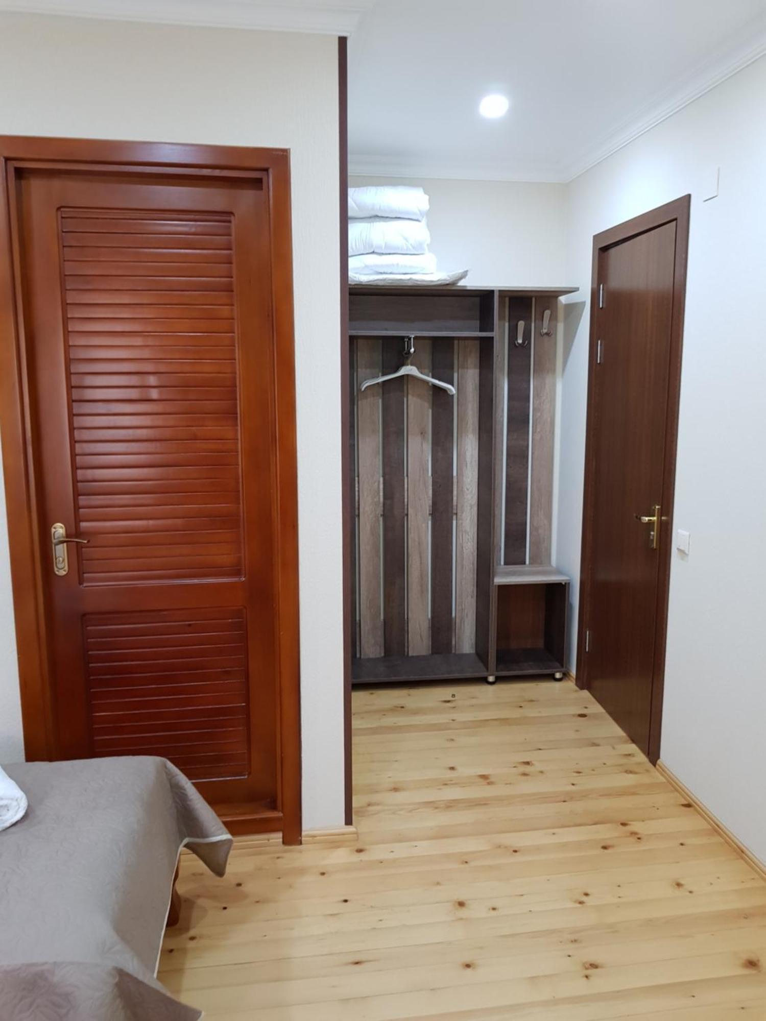 Hotel Villa Kutaisi Luaran gambar