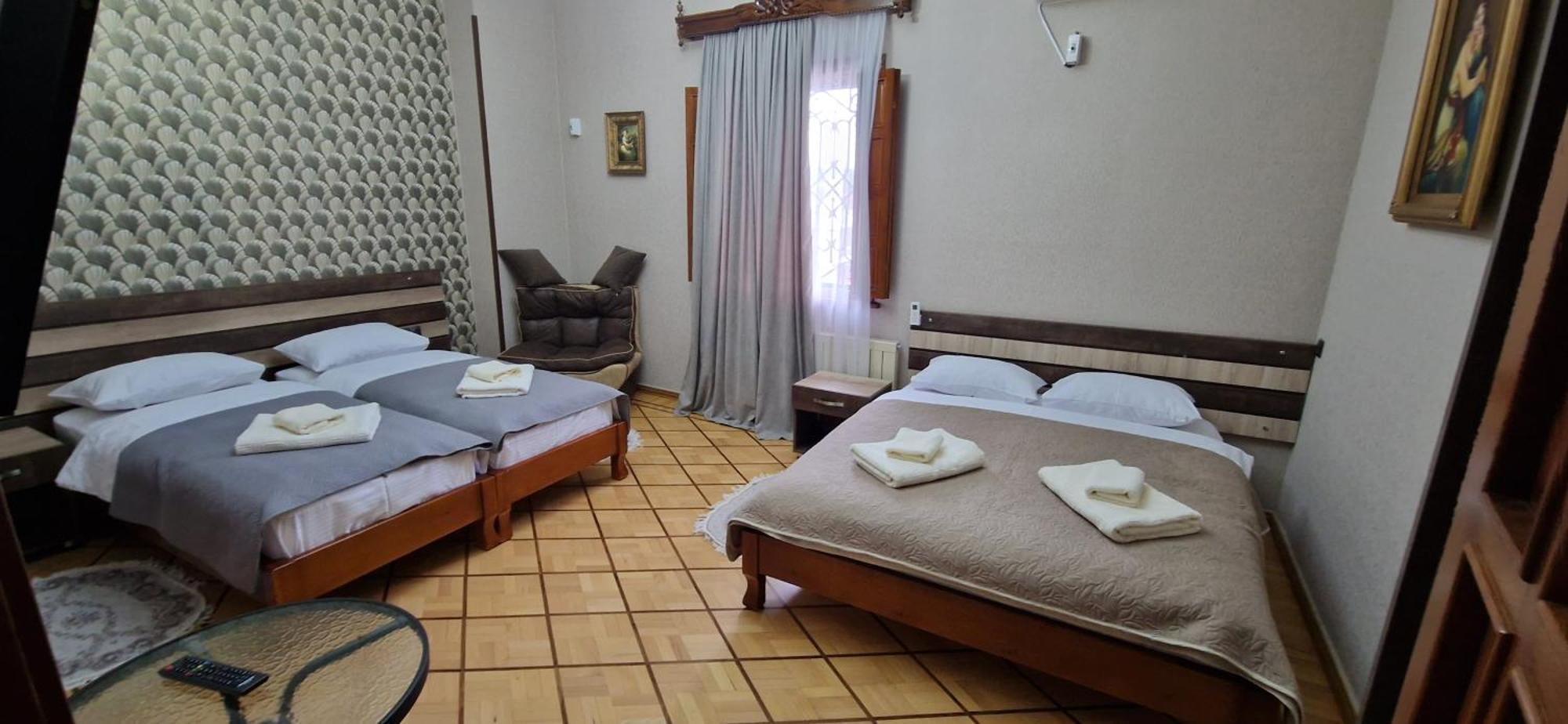 Hotel Villa Kutaisi Luaran gambar