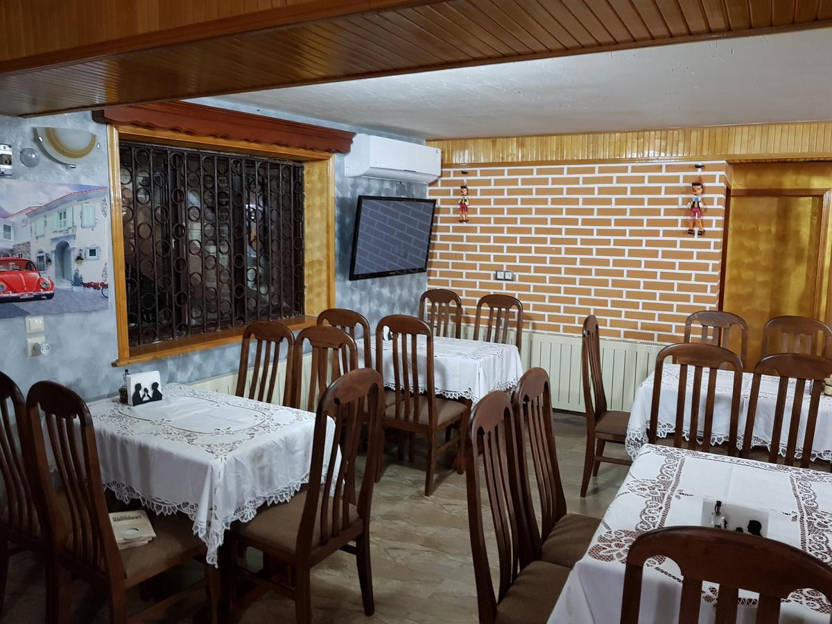 Hotel Villa Kutaisi Luaran gambar