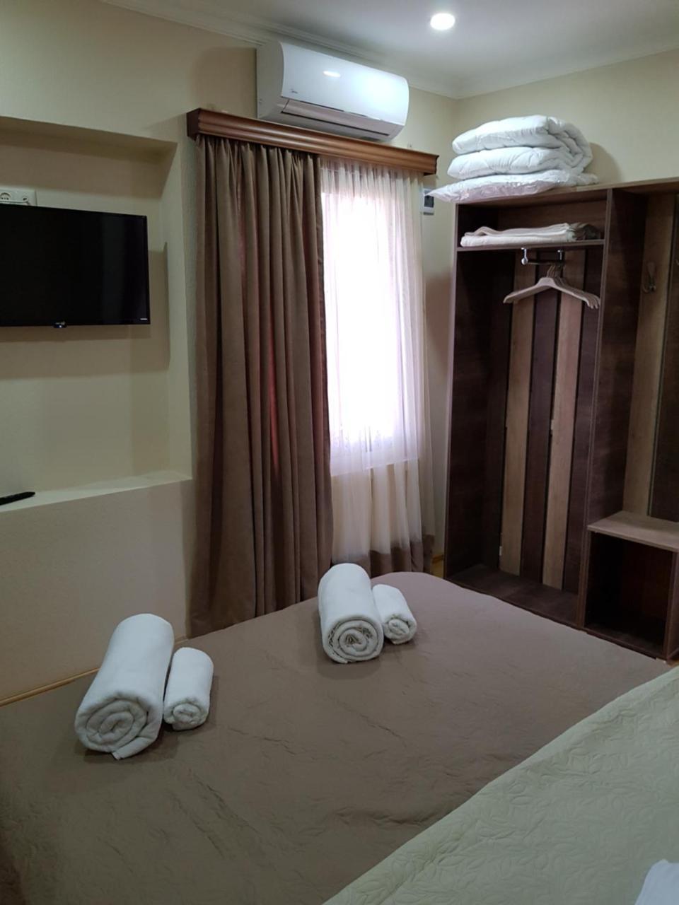 Hotel Villa Kutaisi Luaran gambar