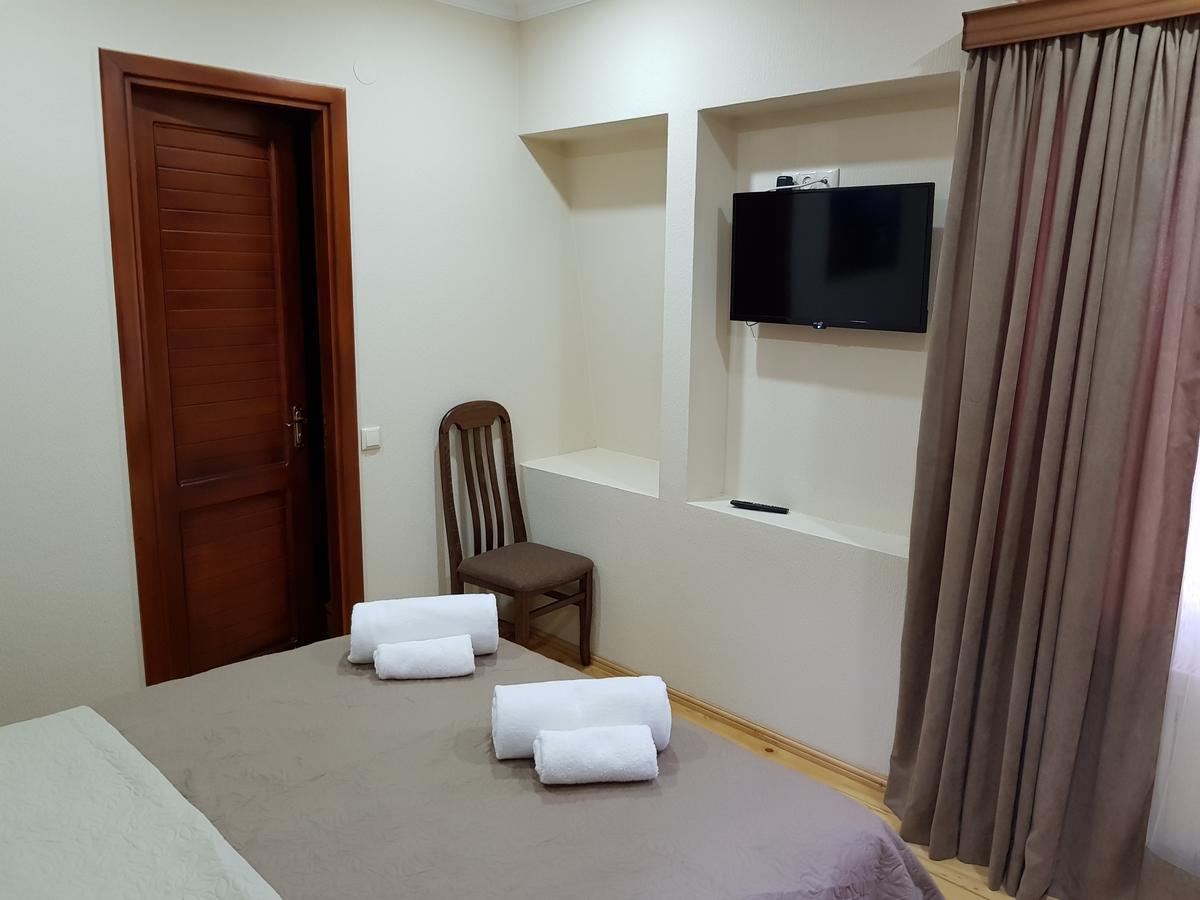 Hotel Villa Kutaisi Luaran gambar